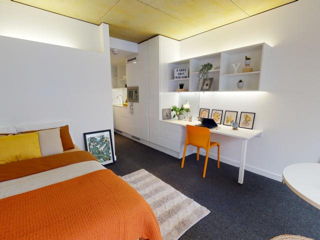 Room for rent in East Greenwich, Greater London