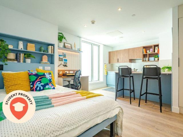 Studio for rent in Patchway, South Gloucestershire