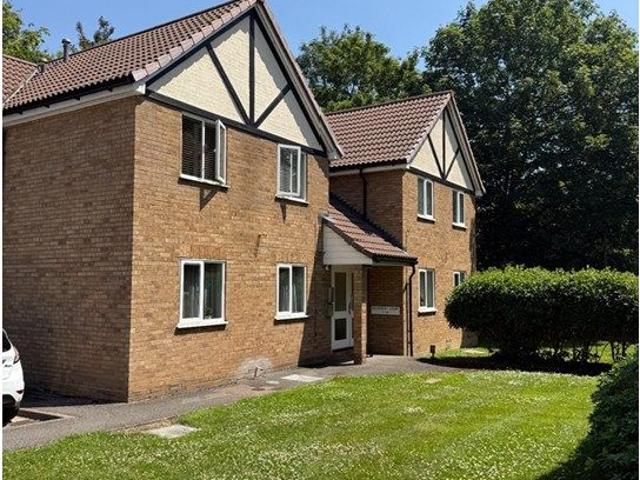 Apartment for rent in Colindale, Greater London
