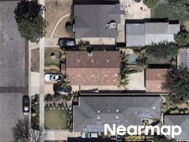 House for sale in Long Beach