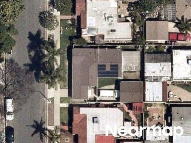 House for sale in Long Beach