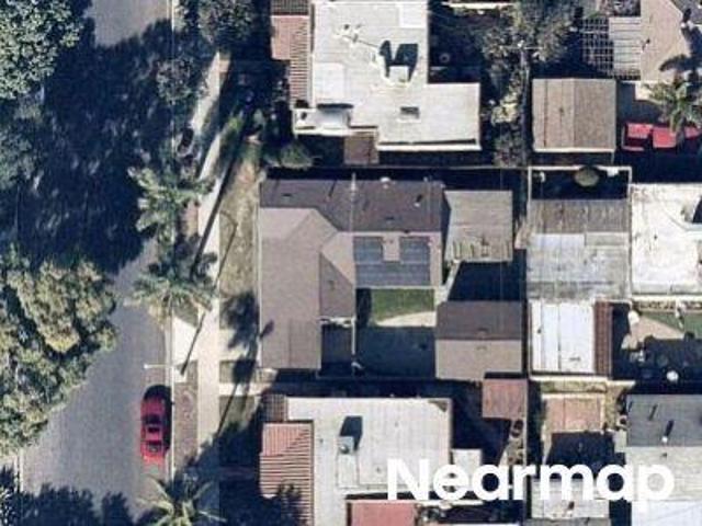 House for sale in Long Beach