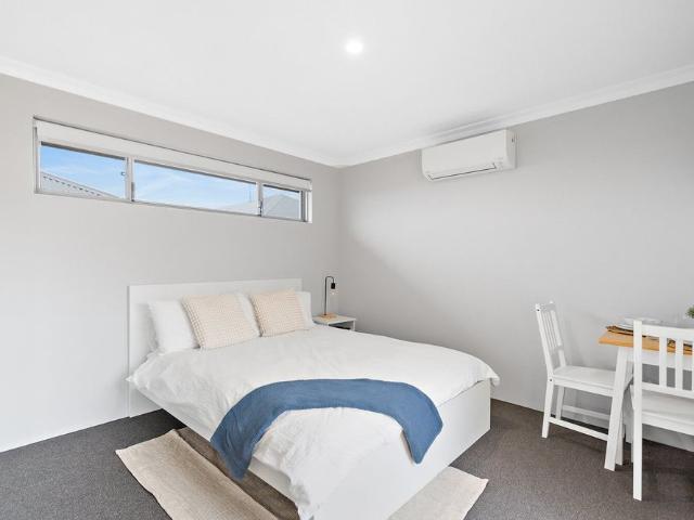 Room for rent in Golden Bay, Western Australia