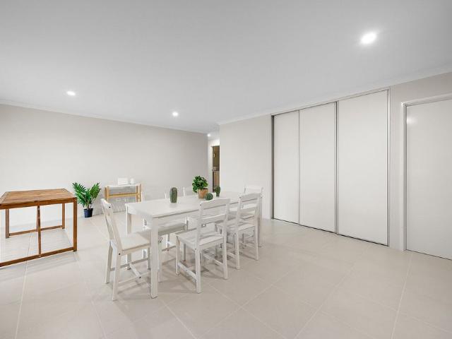 Room for rent in Parklands, Western Australia