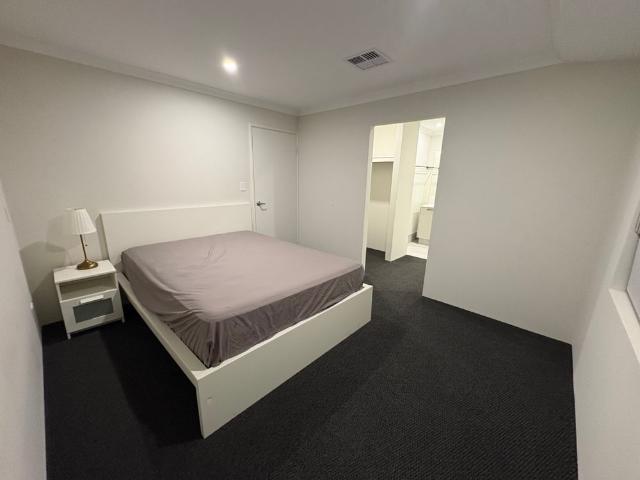 Room for rent in Golden Bay, Western Australia