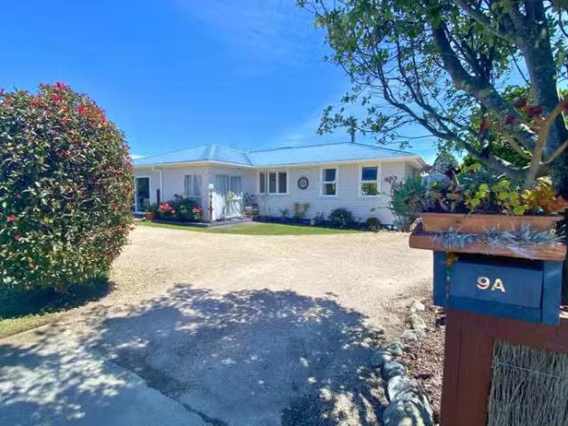 House for sale in East Takaka, Tasman