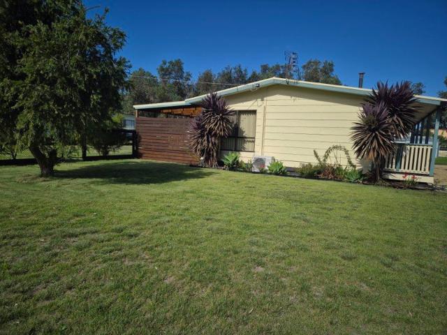 House for sale in Victoria