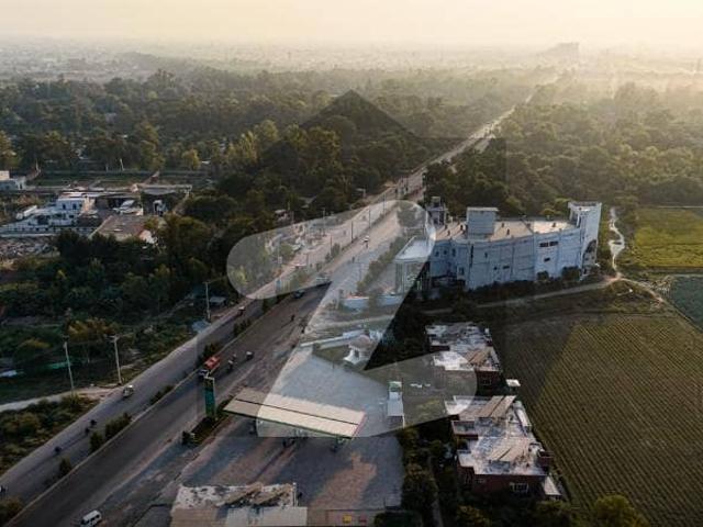 Commercial for sale in Faisalabad, Islamabad Capital Territory