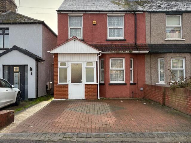 House for rent in Hayes, Greater London