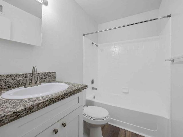 Apartment for rent in Riverside, California