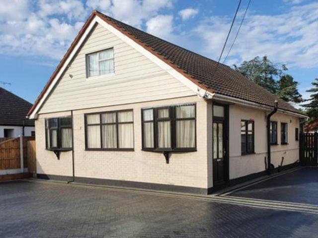 House for sale in Ashingdon, Barling
