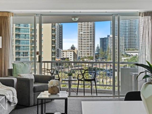 Apartment for sale in Gold Coast, Gold Coast Urban