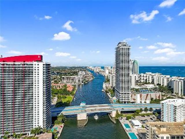 Condo for sale in Hallandale, Florida