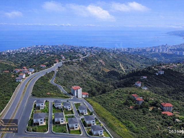 Trabzon içerisinde satılık Villa