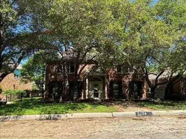 House for sale in Fort Worth