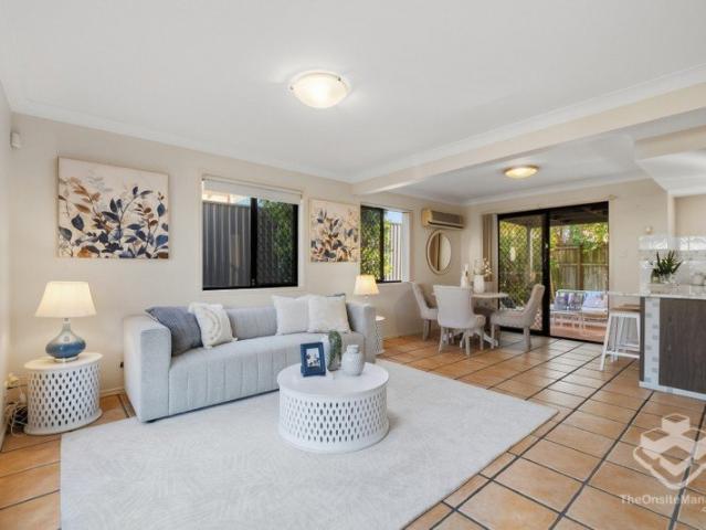 Townhouse for sale in Toombul, Queensland