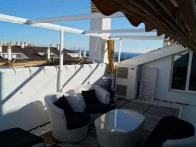 Apartamento en alquiler en El Vicario, Costa del Sol Occidental