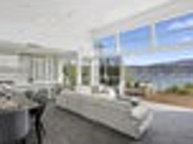 House for sale in Otakou