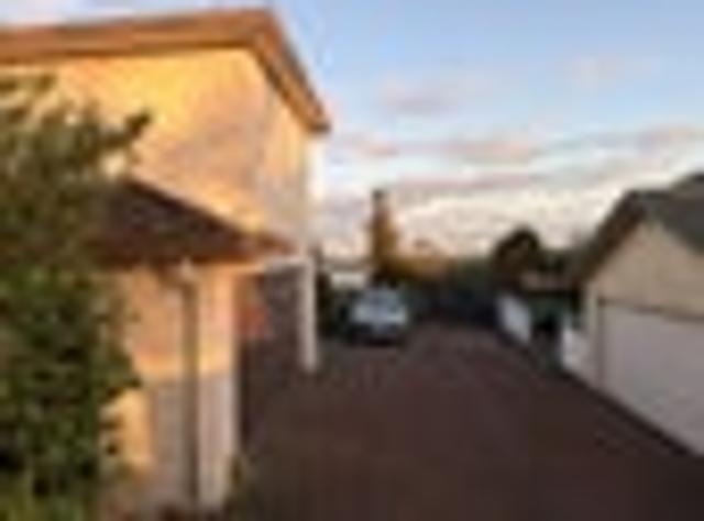 House for sale in Paremoremo