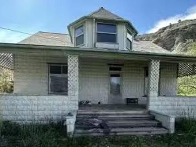 House for sale in Wenatchee