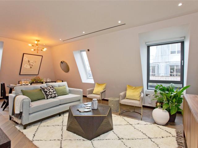 Apartment for rent in Soho, Greater London