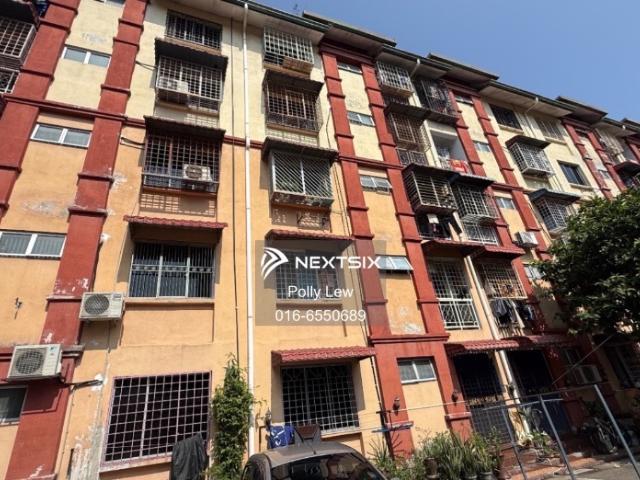 Shop for sale in Mukim 13, Georgetown