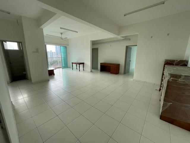 Condominium for sale in Mukim 13, Georgetown