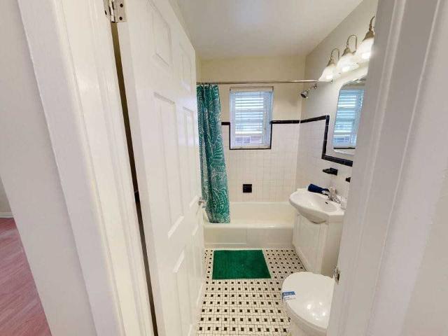 Apartment for rent in Mulhurst Bay, Ontario