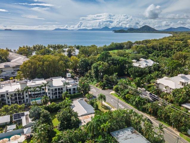 House for sale in Palm Cove, Queensland