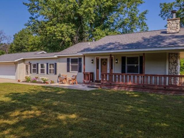 House for sale in Houghton Lake, Michigan