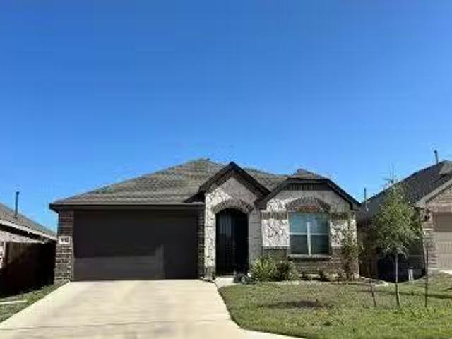House for sale in Granbury House for sale in Granbury