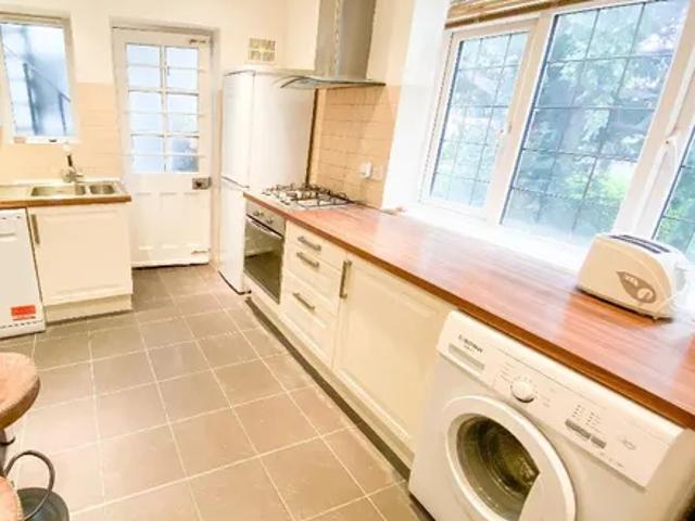 Apartment for rent in Golders Green, Greater London