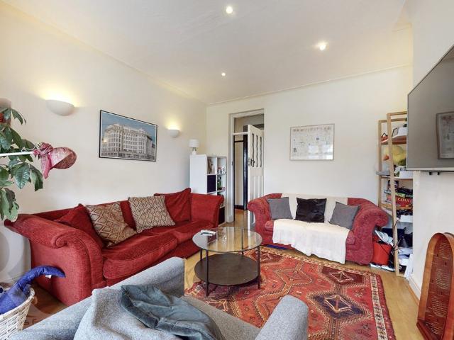 Apartment for rent in Golders Green, Greater London