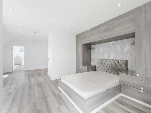 Apartment for rent in Golders Green, Greater London