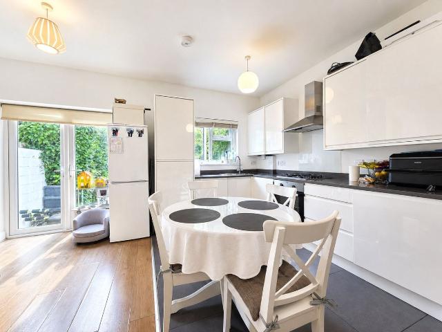 Apartment for rent in London Borough of Barnet, Greater London