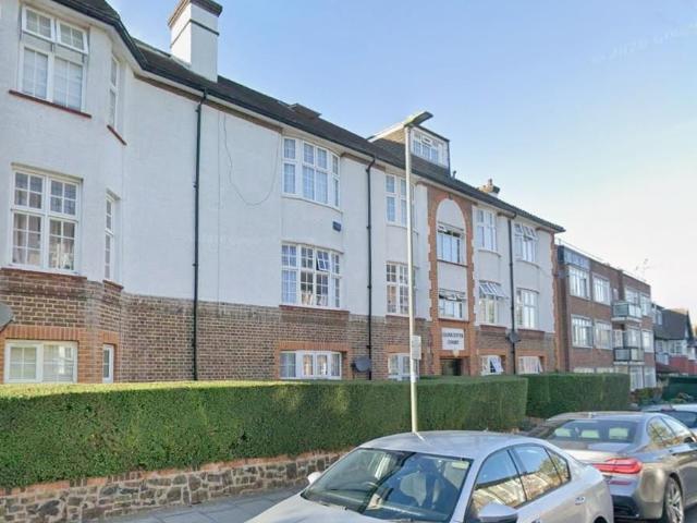 Apartment for rent in Temple Fortune, Greater London