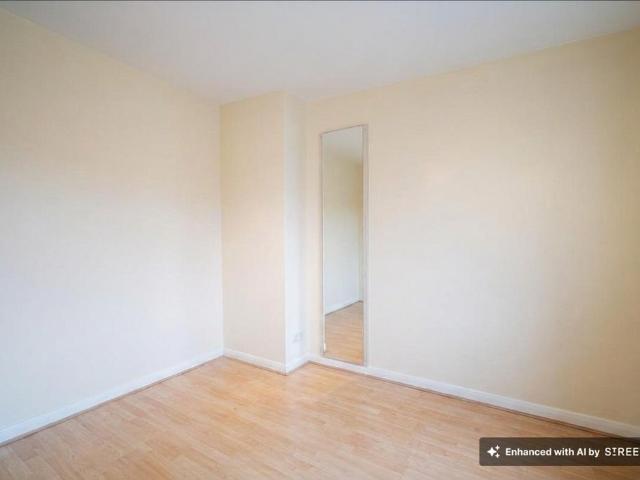 Apartment for rent in Shepherd's Bush, Greater London