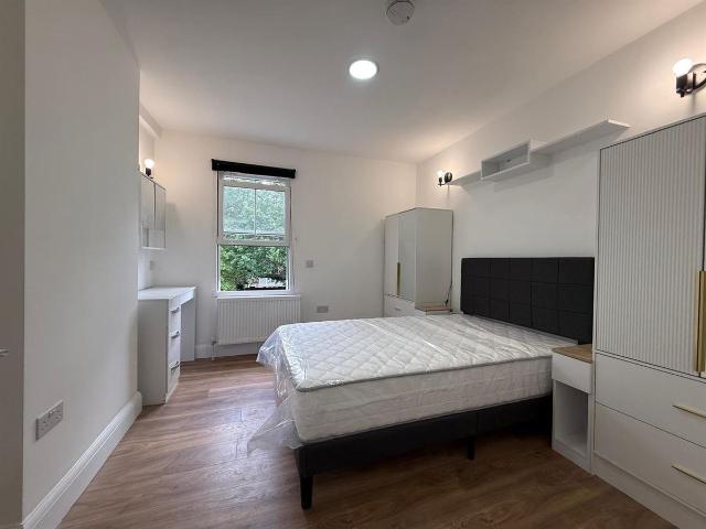 Apartment for rent in South Hampstead, Greater London