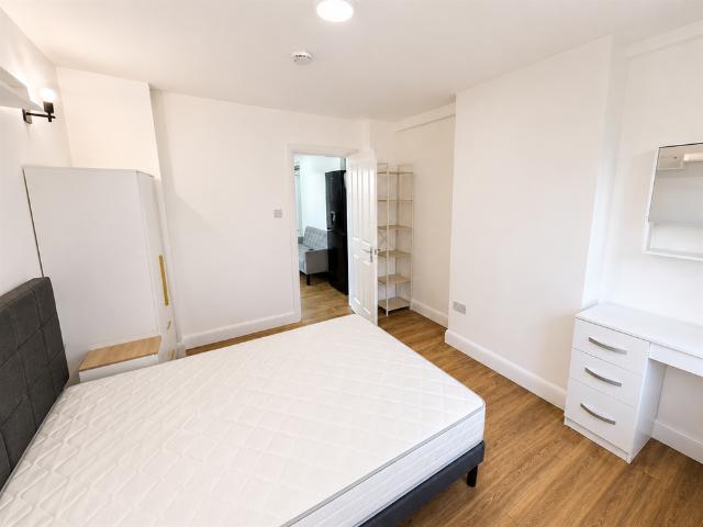 Apartment for rent in South Hampstead, Greater London