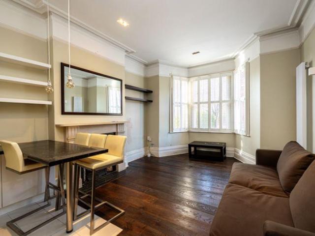 House for rent in South Hampstead, Greater London