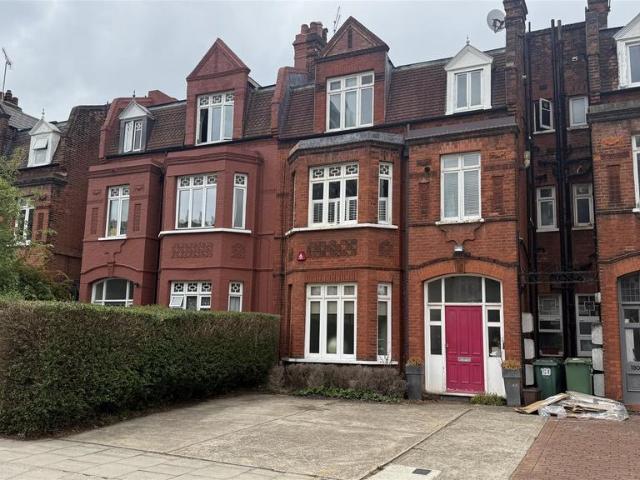 Apartment for rent in South Hampstead, Greater London