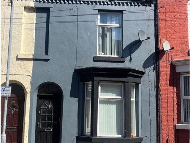 House for rent in Calderstones