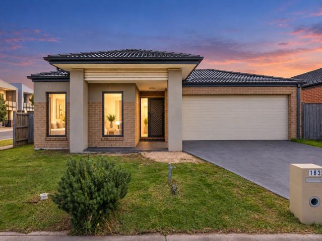House for sale in Saltwater Coast, Melbourne