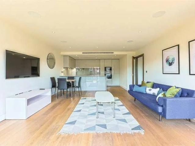 Apartment for rent in The Hyde, Greater London