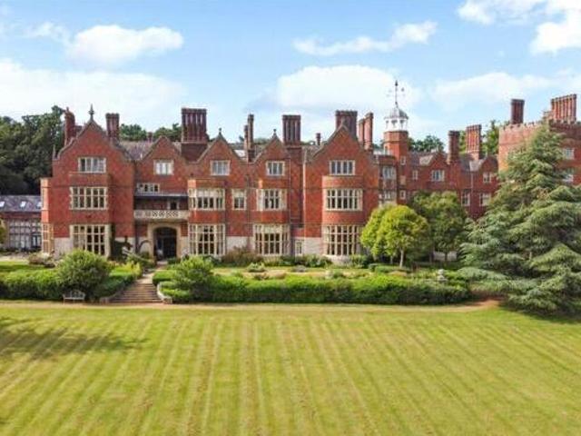 House for sale in Hertford, Colliers End