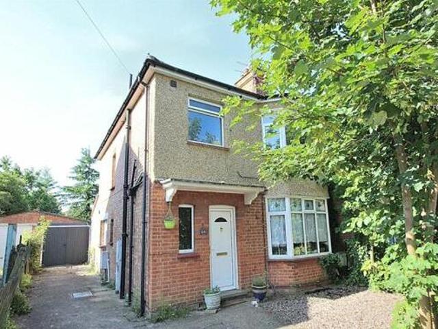 House for sale in Bedford