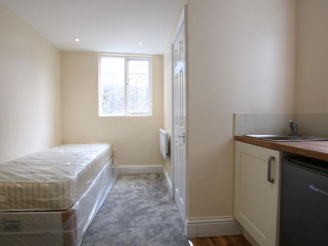 Studio for rent in Kensal Town, Maida Vale