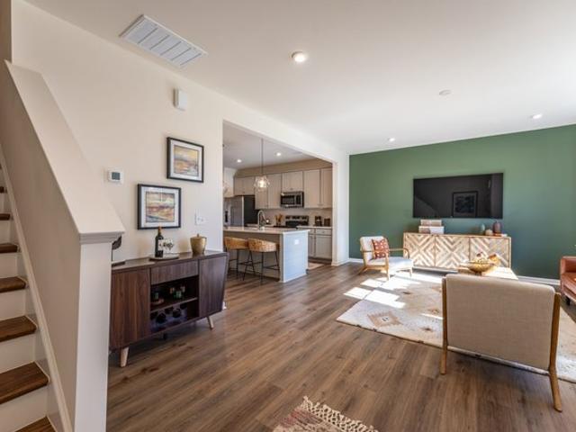 Townhouse for sale in Sanford, North Carolina