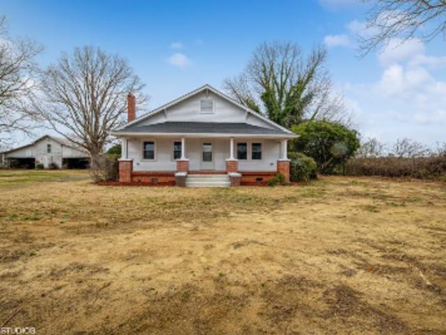 House for sale in Newton Grove, North Carolina