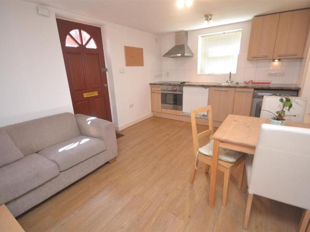 Apartment for rent in Reading West, Reading